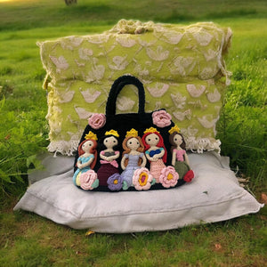 Noelle crochet bags